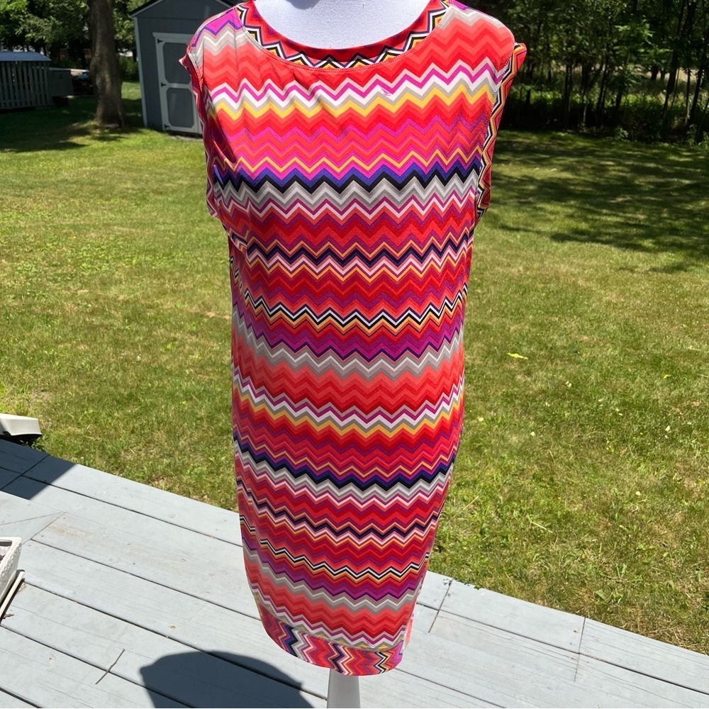 Trina Turk Zinnia Printed Sheath Dress EUC size M - Picture 2 of 9